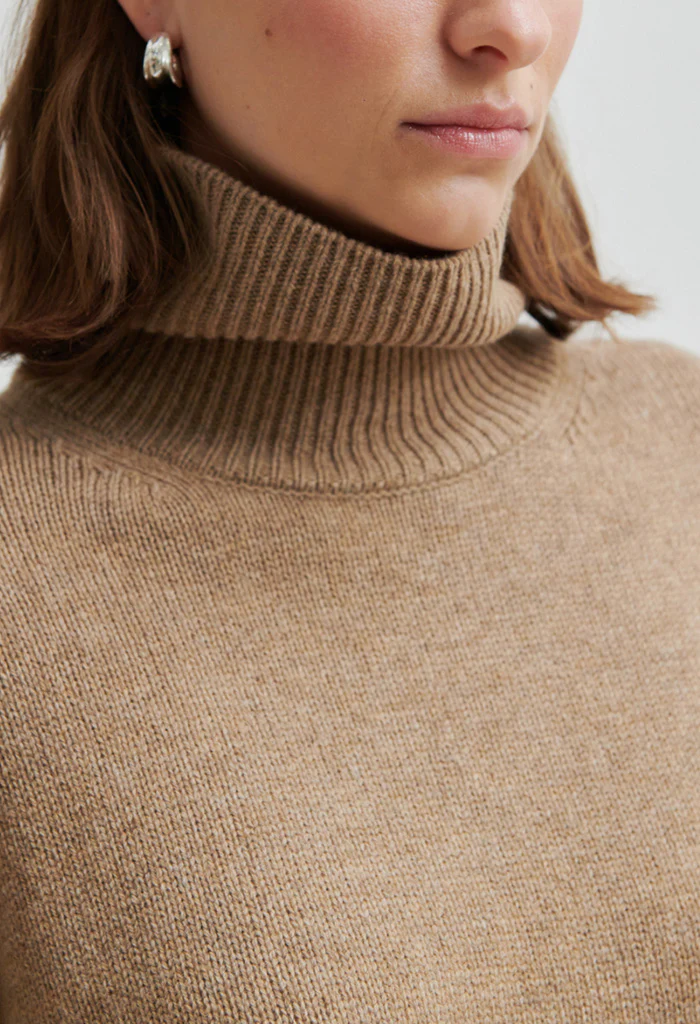 Alpha Knit T-Neck - Camel Mélange - Image 5