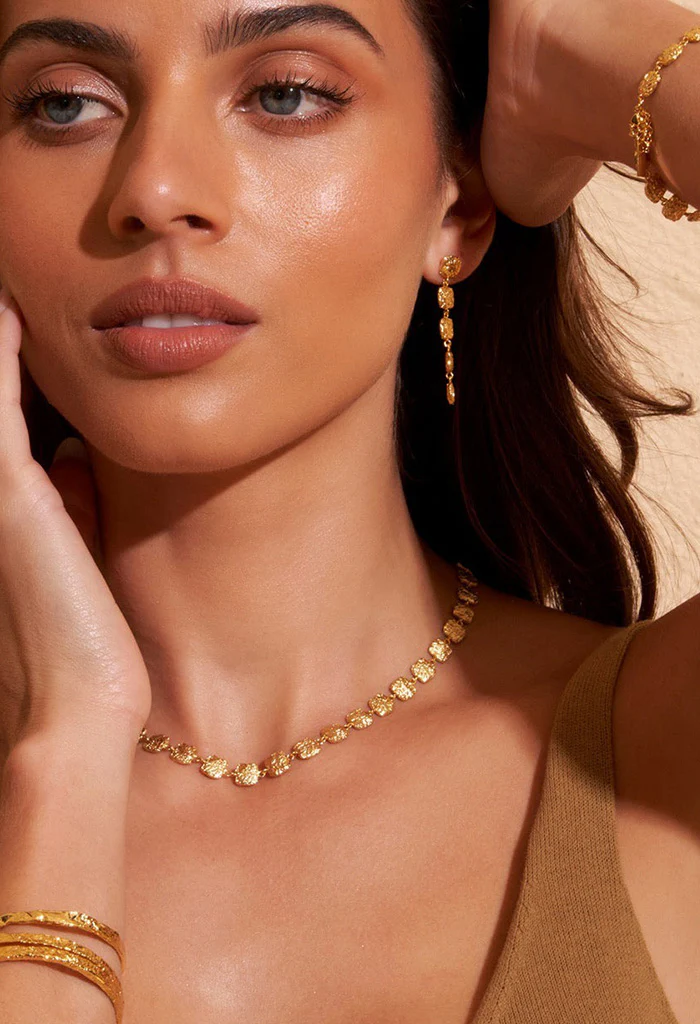 Emilia Gold Earrings - Image 3