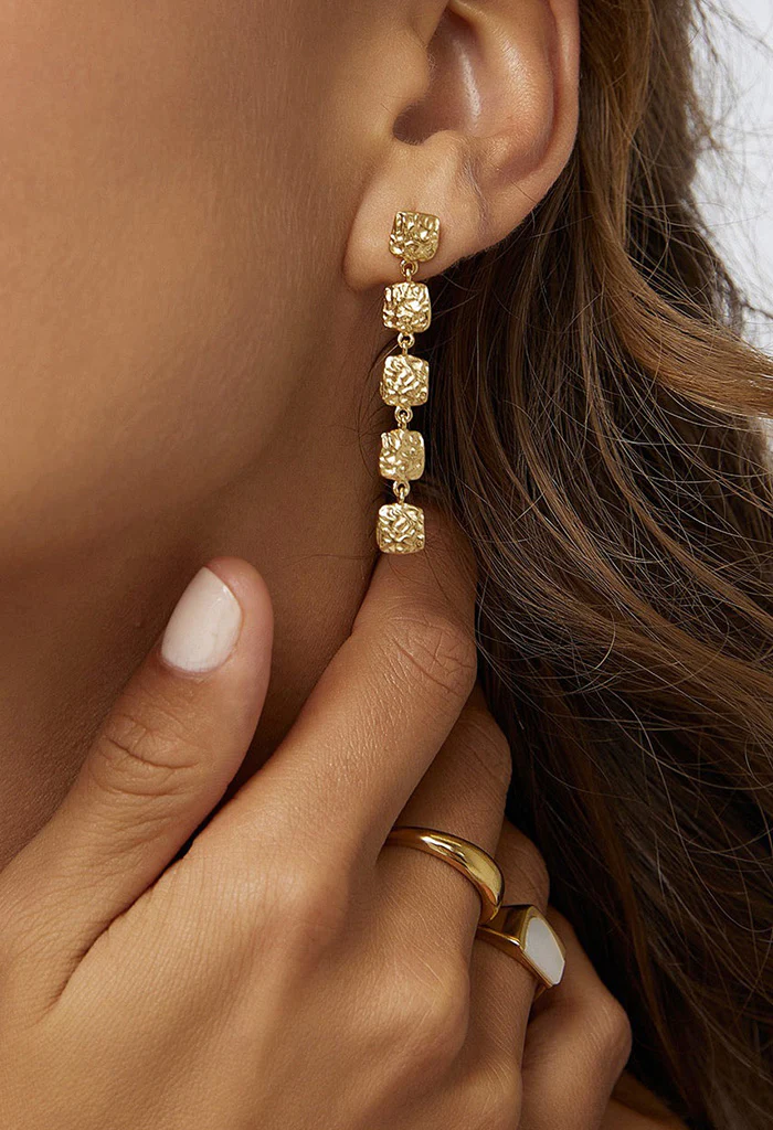 Emilia Gold Earrings - Image 4