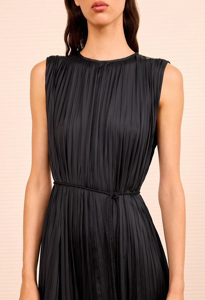 Fianna Pleated SL Midi Dress - Noir - Image 3