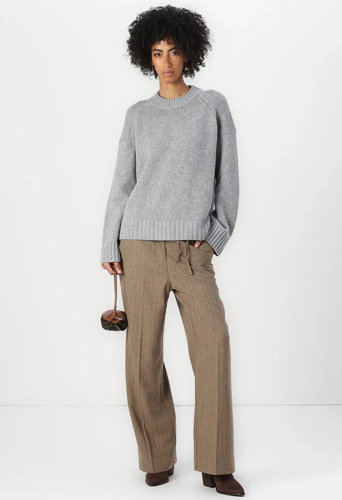 Glen Soft Lamb - Light Medium Grey Melange - Image 4