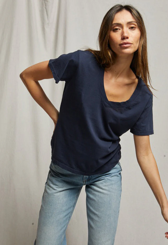 Hendrix Basic V-Neck T-Shirt - Navy - Image 4