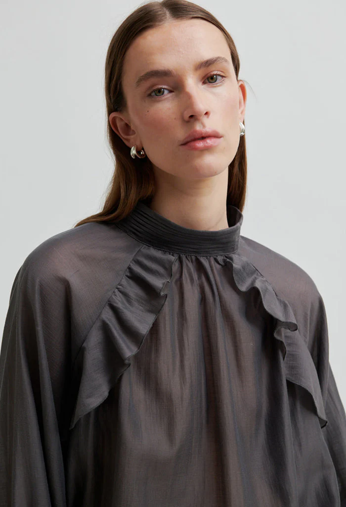 Kannika Blouse - Beluga - Image 4
