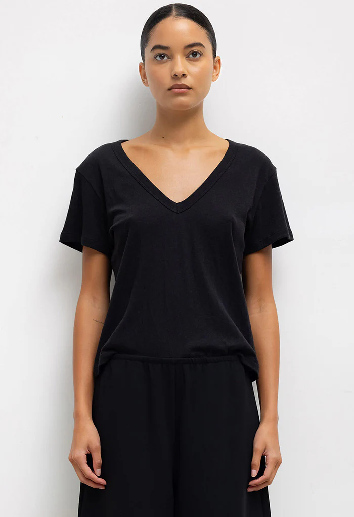 Laura V-Neck Tee - Black - Image 2