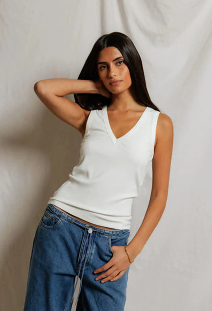 Mallory V-Neck Tank Top - White - Image 4