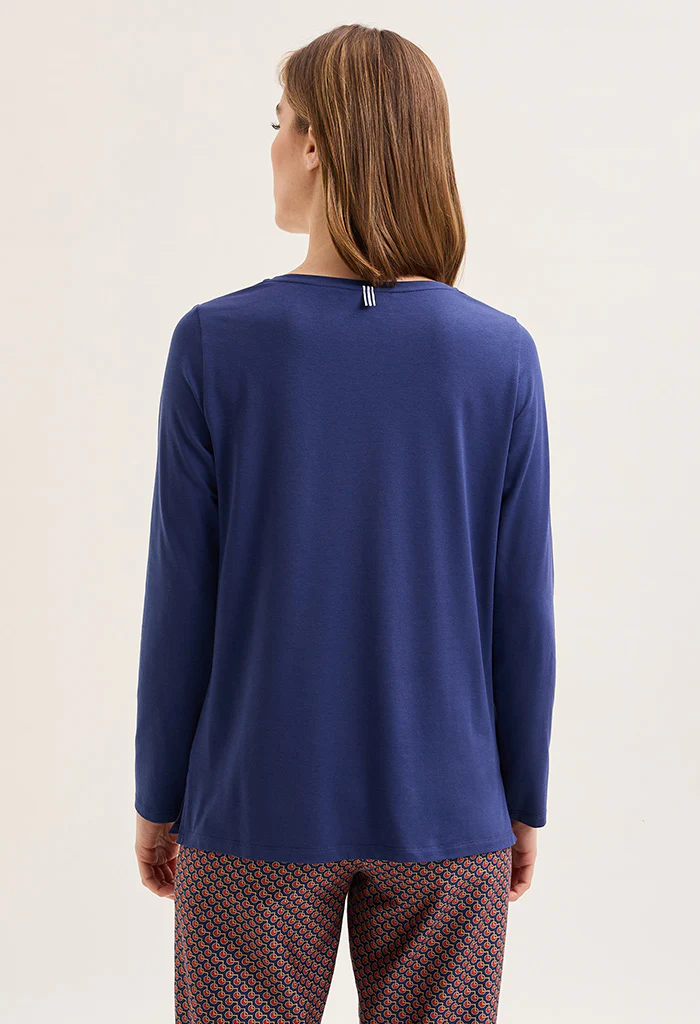 Lesbasiq Nuit Long Sleeve T-Shirt - Image 6