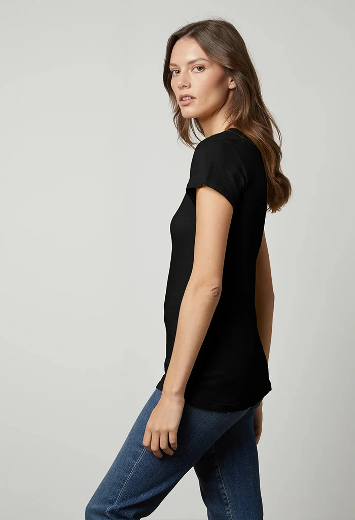 Odelia T-Shirt - Black - Image 2