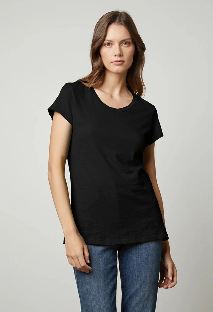 Odelia T-Shirt - Black - Image 5