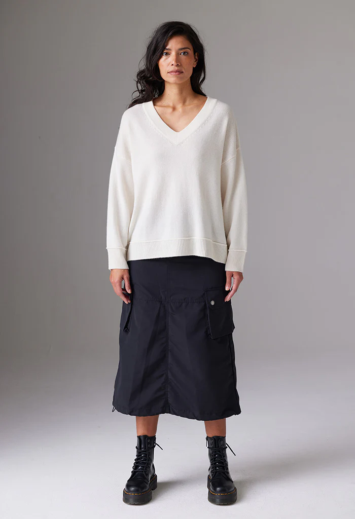 Pomelo Chunky V-Neck - Organic White - Image 3