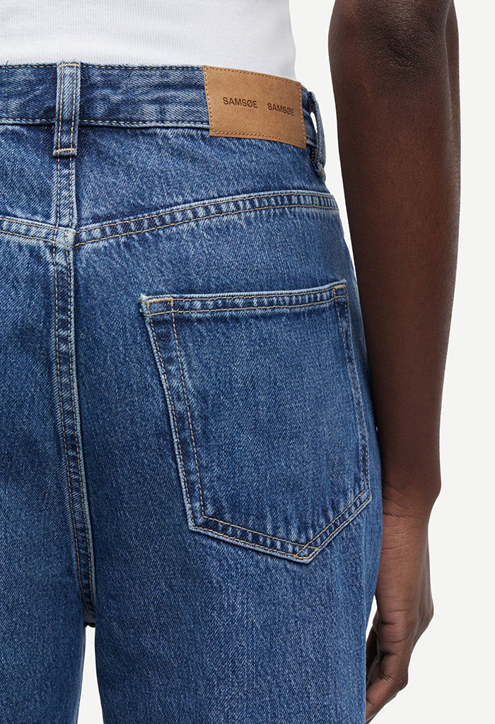 Shelly Jeans - Legend - Image 4