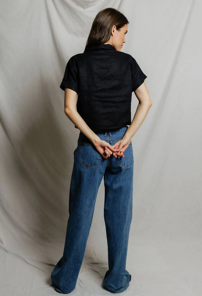 Tabitha linen collared cropped polo tee - True Black - Image 6