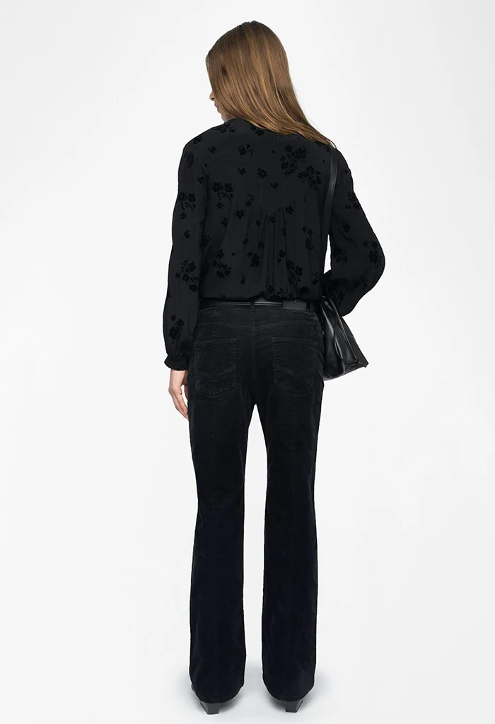 Tamela Soft Flock Flowers - Black - Image 10
