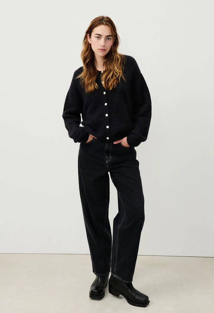 Vitow Cardigan - Black - Image 6
